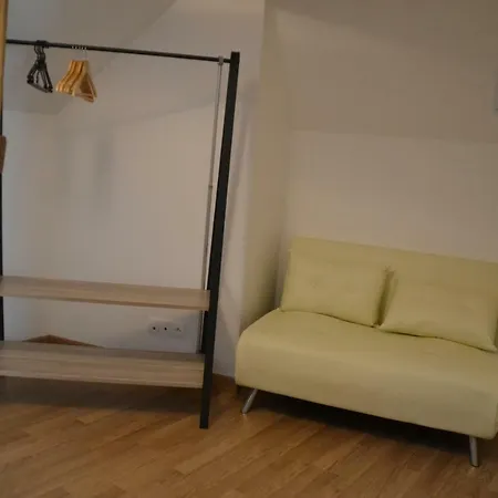 10 Rue Du Renard Mauleon