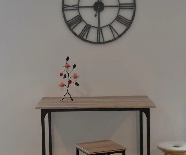 10 Rue Du Renard Apartment